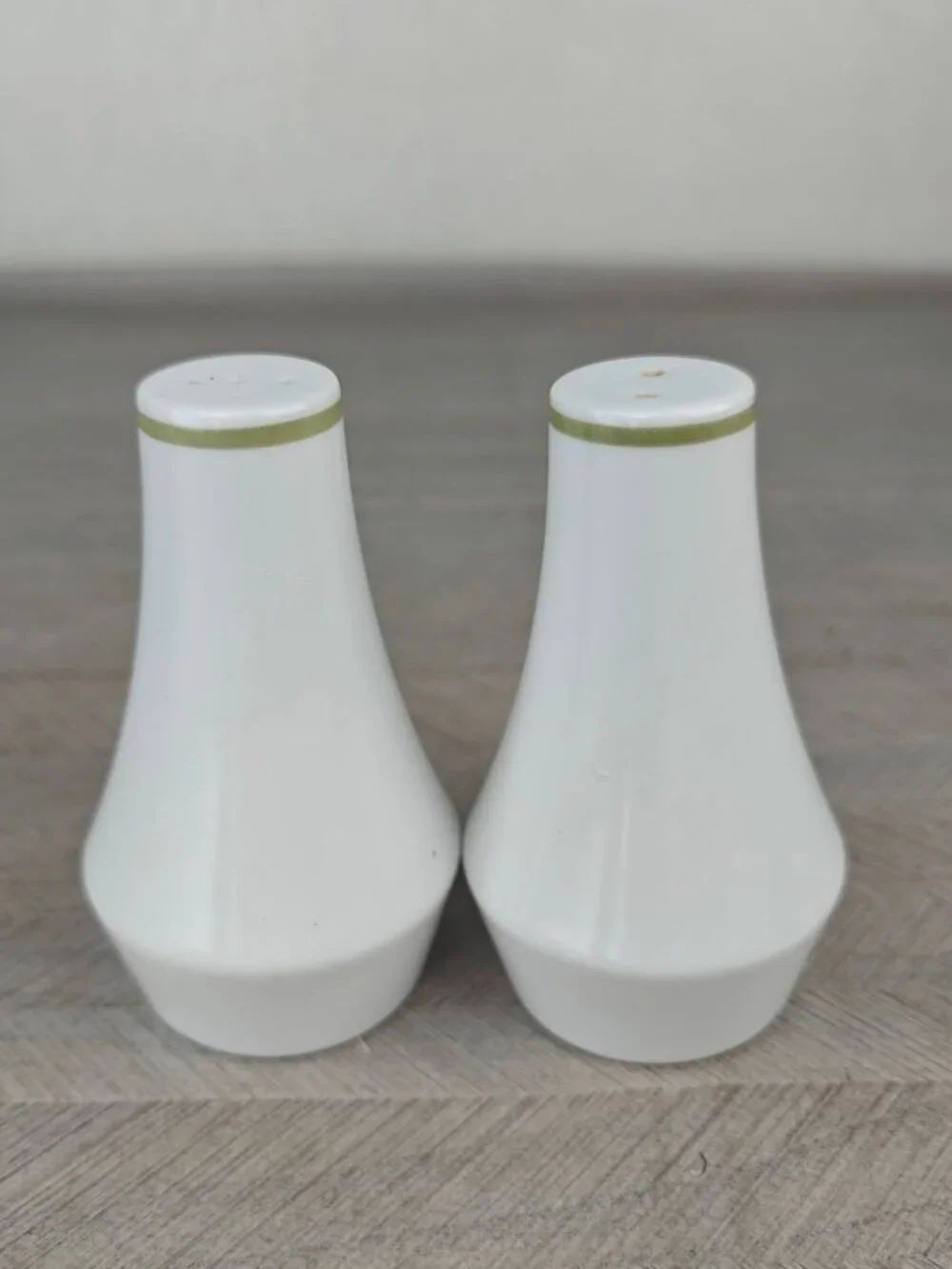 Vintage Noritake Ceramic Salt & Pepper Shakers Blue Floral Mid-Century Japan